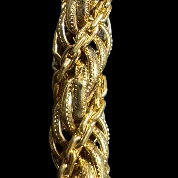 Vintage Monet Signed Double Twisted Rope Chain Necklace Gold Tone Thick Mod Wife - Picture 4 of 5
